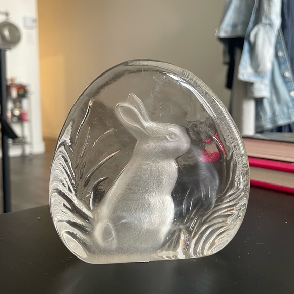 Zajecar Yugoslavia Lead Crystal Bunny Rabbit Paperweight Easter - Picture 2 of 3